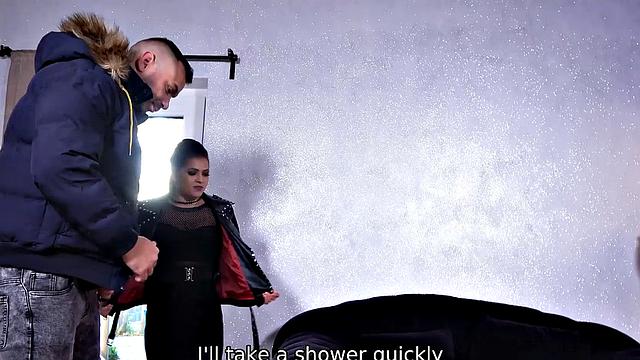 Experience the wildest fuck with a real rock star from the bygone age!