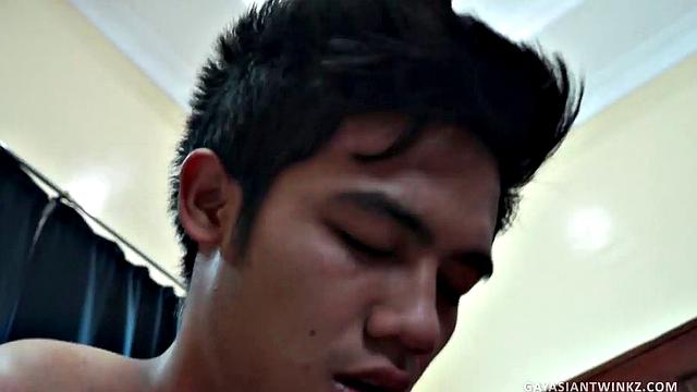 21yo Asian barebacked by BFF