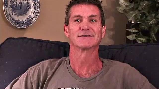 Those of you who have followed me for a long time know that I love hairy men, like this one! Jessie is originally from Georgia, moved to Florida, married and had a family, got divorced, and is now back in Georgia.