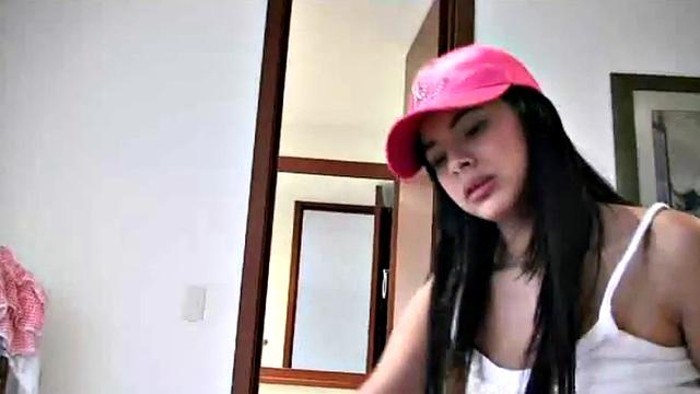 Tiny Tessa With Tee nBody Fucking By her Boyfriend