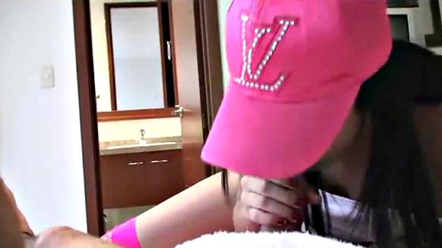 Tiny Tessa With Tee nBody Fucking By her Boyfriend