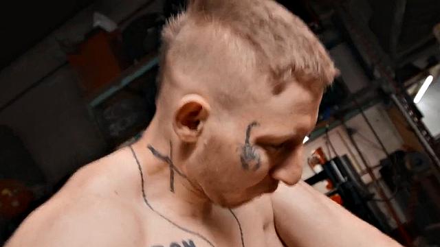 Rimjob mechanic barebacks his colleague on work