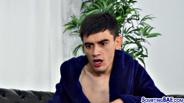 Big ass cougar bounces on stud's cock