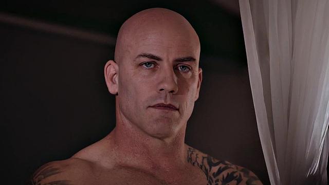 Stepdaughter fucked by stepfather in wet pussy hole