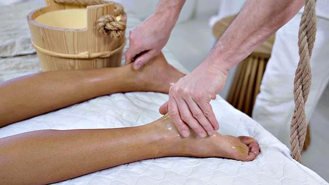 Massaging beauty fucked in missionary by nasty fucker