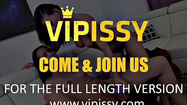VIPissy - Time for a Shower - Pissing Lesbians