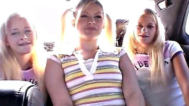 Milton twins finger blonde pussy