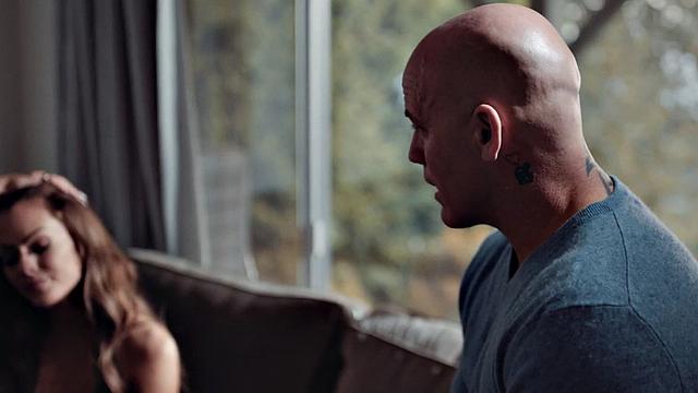 Sinning stepdaughter deepthroating stepdaddy in affair