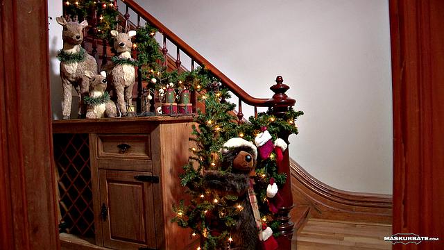 Санта Рикки валит мощную порцию прямо на стол