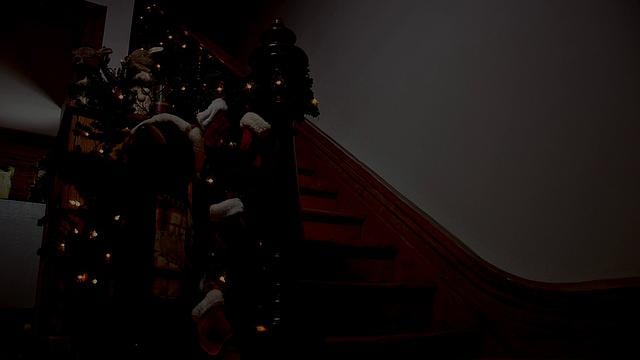 Santa Ricky Spews His Gift On The Table - Maskurbate