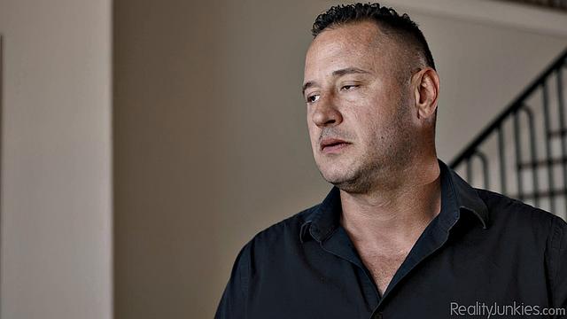 Елизавет Скайлар скачет на члене Дэнни Маунтина, каблуки выдержали этот марафон иронии и страсти.