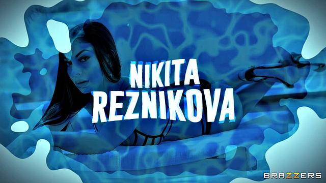 Nikita Loves It Wet & Super Messy