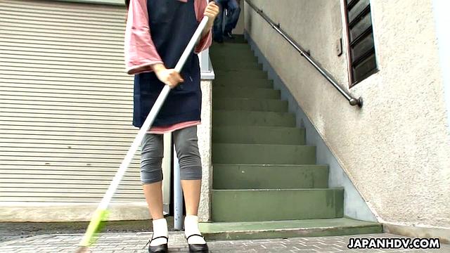 Married Yui Misaki Takes Dick From Her Horny Boss