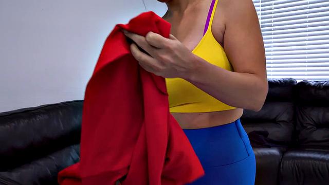 Sensational maid loves fucking in pussy after sucking