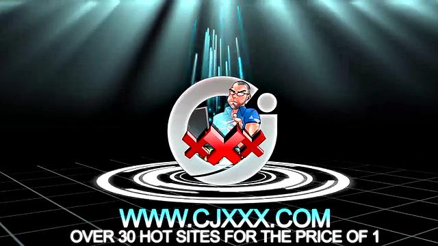 Tom Smith Masturbates