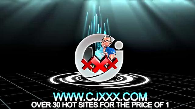 Tom Smith Masturbates