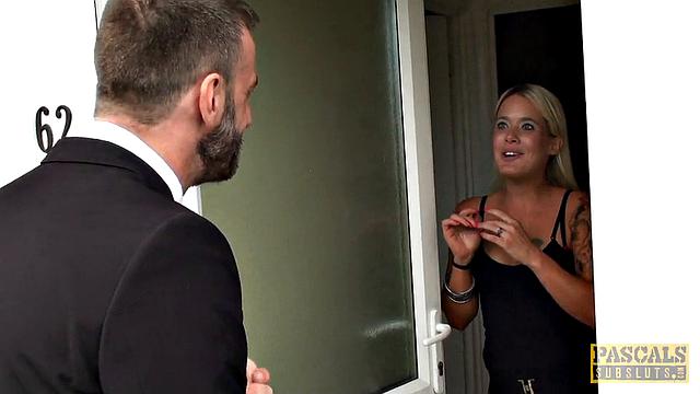 SPREVIEW: Roxy Mae fucked by Pascal, squirts on partner