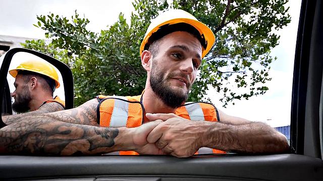 Straight worker fucks daddy ass in public van outdoor