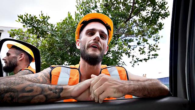 Straight worker fucks daddy ass in public van outdoor
