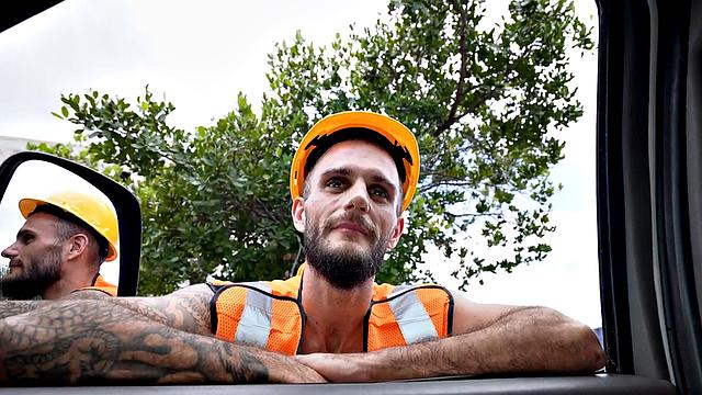 Straight worker fucks daddy ass in public van outdoor