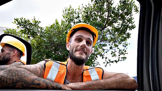 Straight worker fucks daddy ass in public van outdoor