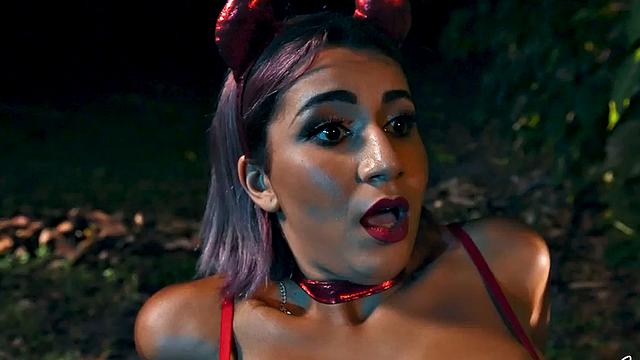 Creampied MILF smashed by black dick in wet hole