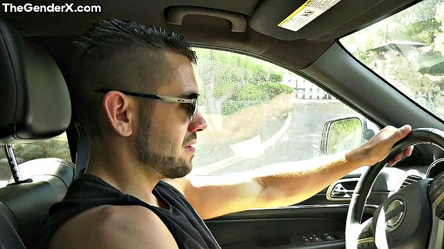 Fishnets alt trans in bareback action