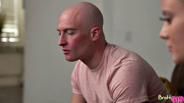 Giving My Step Sister The Finger - S18:E4