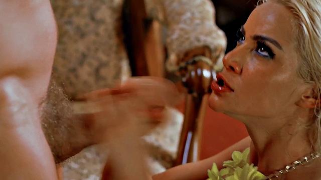 Erotic euro beauty sucking and riding before cumming