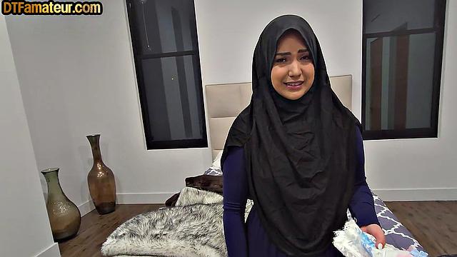 Cockhungry arab riding lover in POV