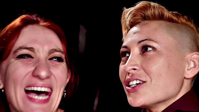 bdsm chicks whipped n waxed in public group session