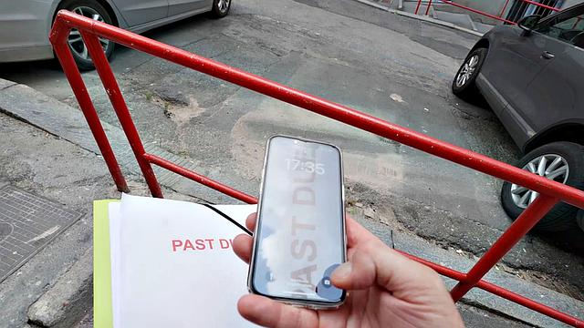 Блондинка Лиина Лейс платит долги верхом на члене