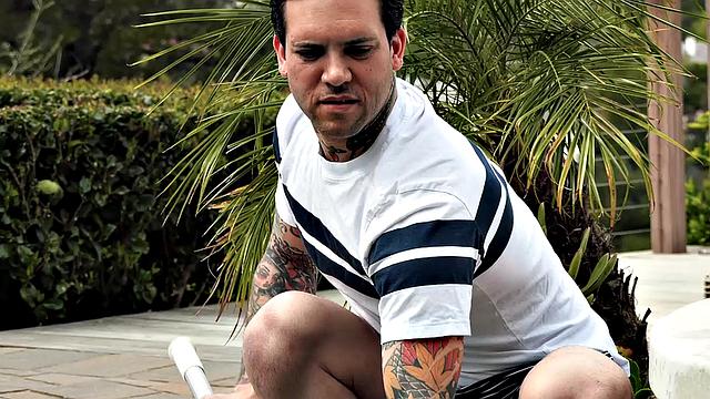 Big Tits Ebony Babe Kinsley Karter Finally Gets To Taste A Hard Cock