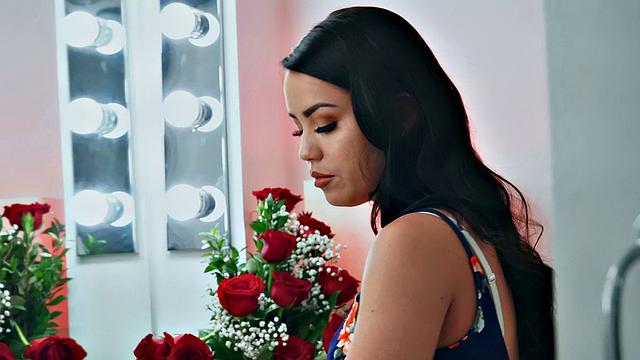 American brunette in high heels gets her pussy filled with jizz and creampied