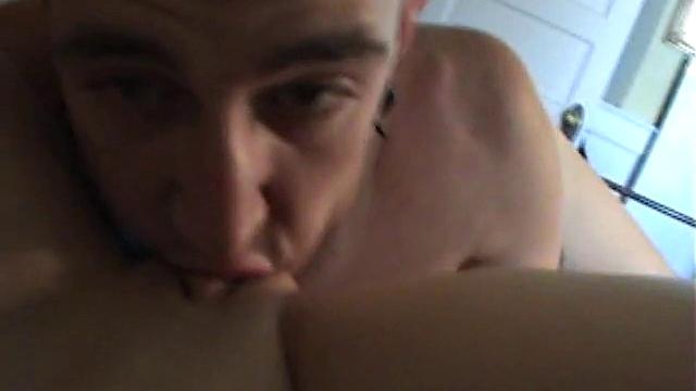 Horny Babe Gets Her Pussy Licked And Fingered