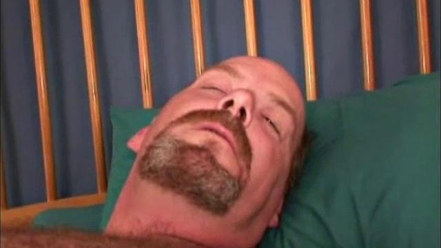 What a pleasant person this guy is to be around. He's 42 years old, 6'7"and 220 pounds. Right now Dan is working construction, but wants to continue his education and become a psych nurse. He loves, but is very curious.