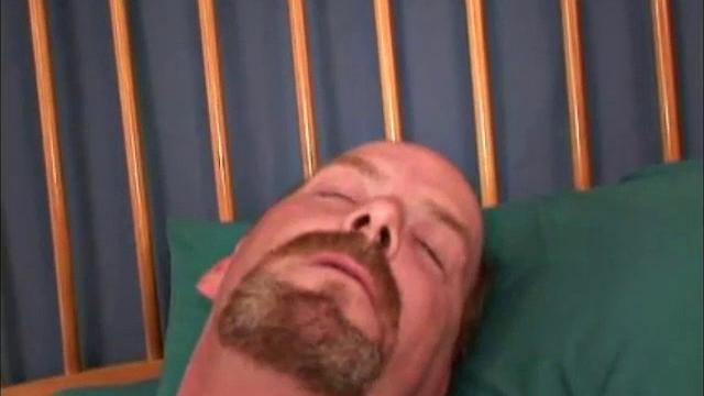 What a pleasant person this guy is to be around. He's 42 years old, 6'7"and 220 pounds. Right now Dan is working construction, but wants to continue his education and become a psych nurse. He loves, but is very curious.