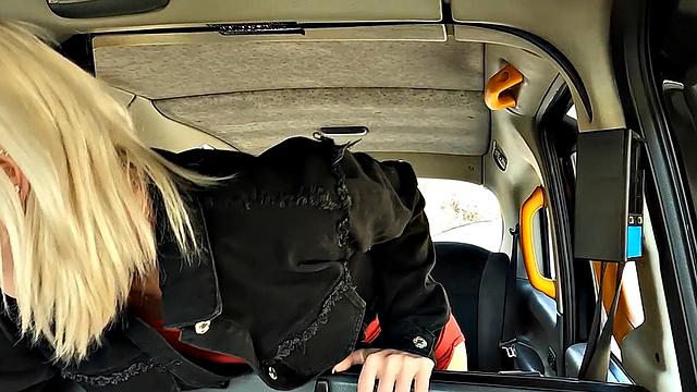 Petite 21yo cab girl gets her tight pussy rammed in back seat