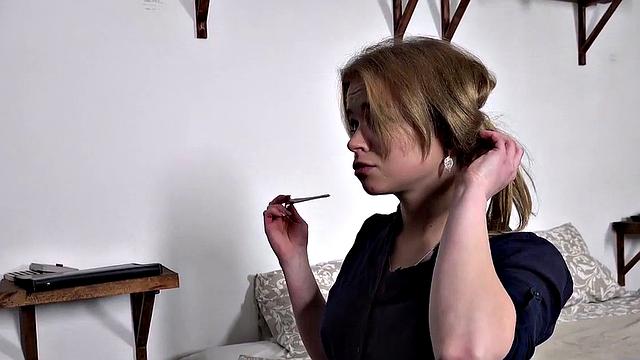 DEBT4k. Sweet thing gives mouth and pussy to man who pays her debts