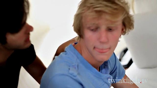 Sexy Tanner Claims Twink Ass - Evan Lee And Tanner Kinsington