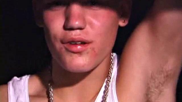 Exhibitionist Jerking Off Outside