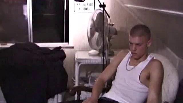 Exhibitionist Jerking Off Outside