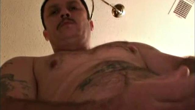 кевин дрочит с коллегой на работе