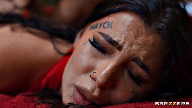 Lesbian Nympho Craves It