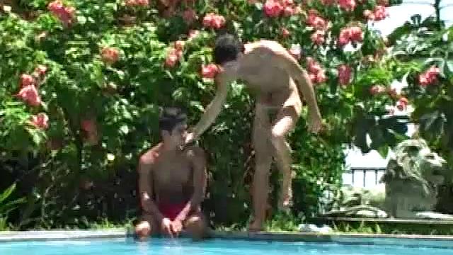 Ramon Mendez at a male nude sauna, where Latin Johnathan de Sousa starts to play with big dick Jefferson Gallvam. Fair-skinned Denis Mello joins as voyeur Ramon looks on.