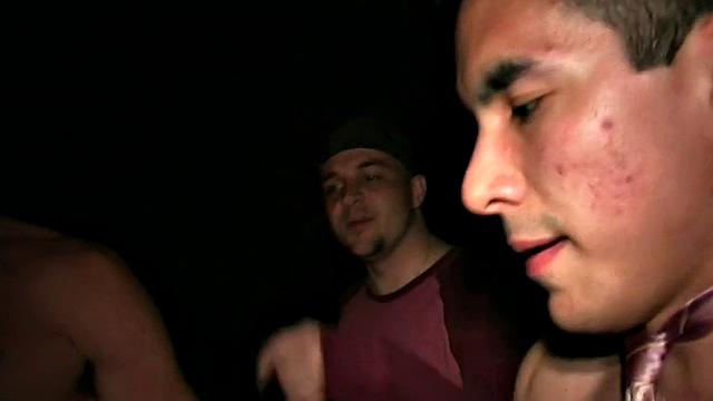 Str8 stud sucks in car for fraternity entrance