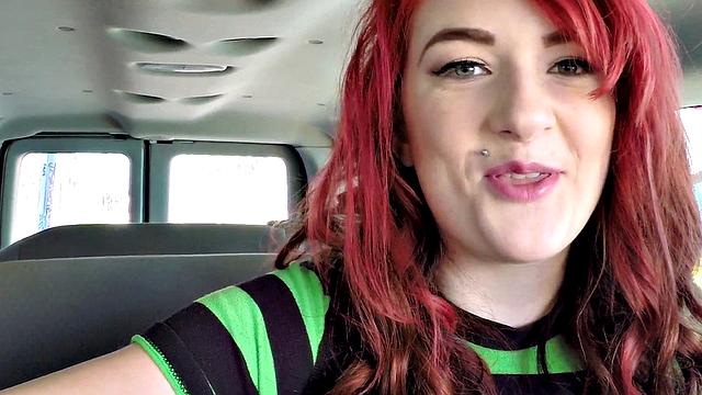 Guitar Heroine Miami