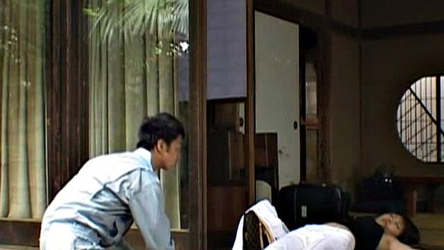 Sexy Japanese Teen Licked Out then Pussy Smashed