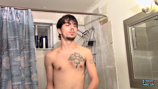 Тусим и дрочим с би-чадом - Чад Тёрнер