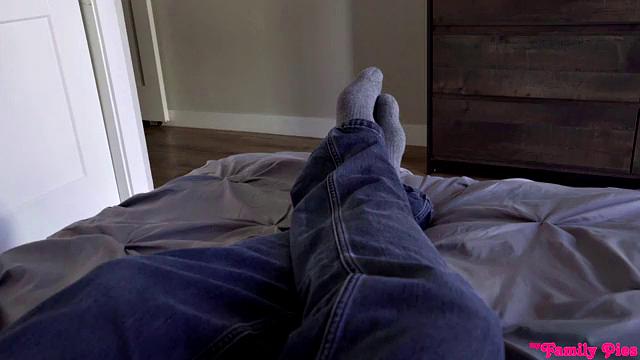 смотри, как catalina ossa скачет на сводном брате и получает глубокий кремпай